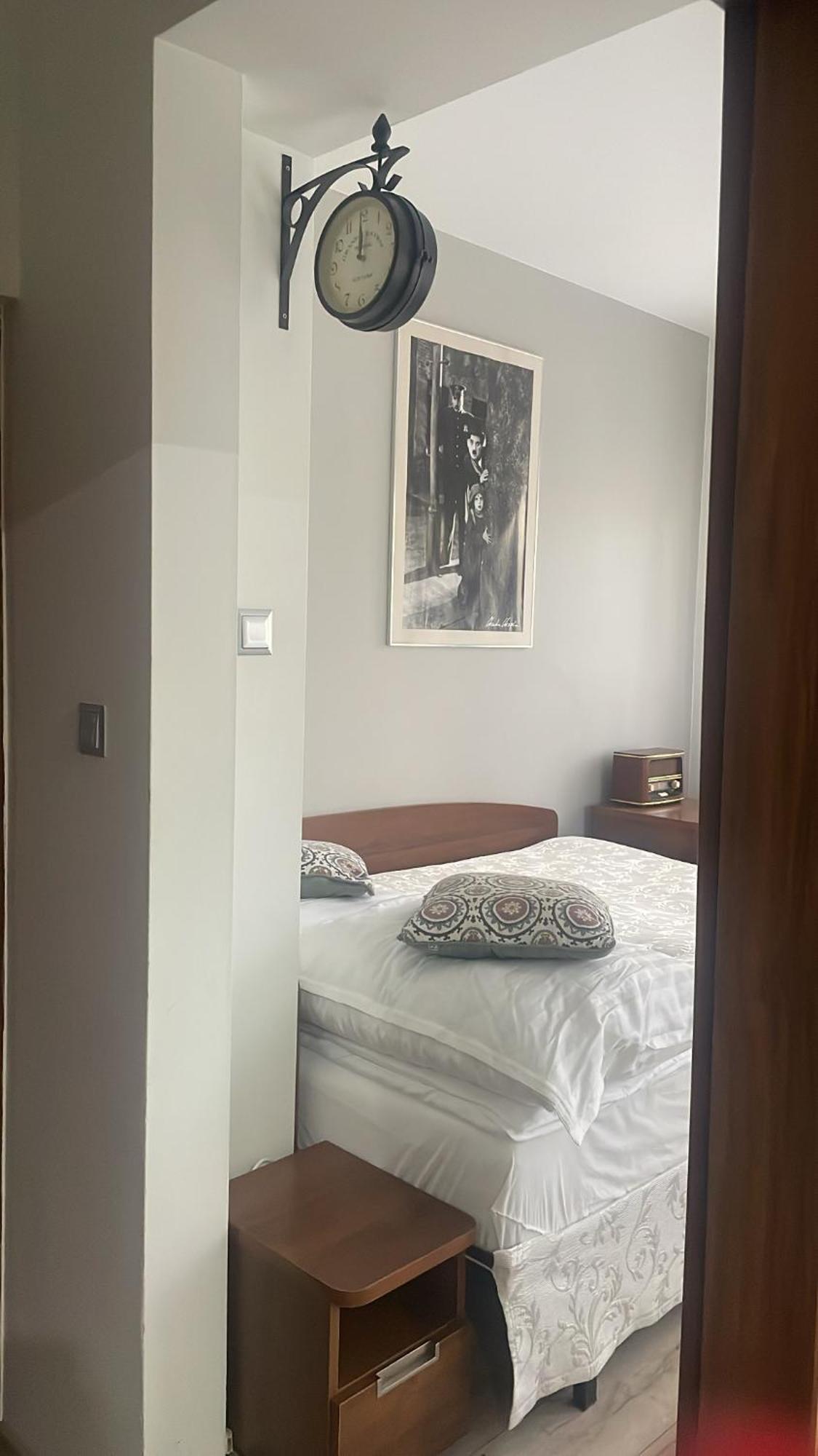 Pokoje Goscinne W Starym Kinie Ustka Bagian luar foto